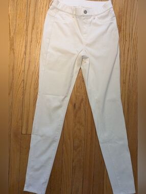 Uniqlo White Stretch Jeans